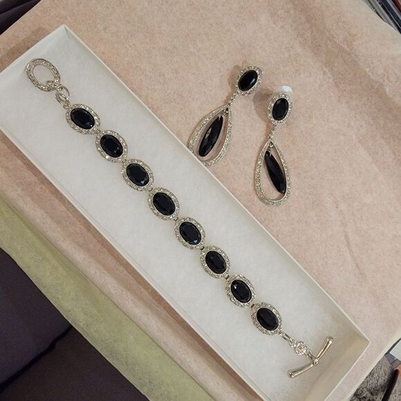 Elegant #Monet Silver Rhodium Black Onyx Oval Rhinestones 3 Pc Set #NWOT - Picture 13 of 16